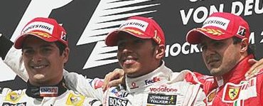 Imagem: Sorriso de cagão - sorriso confiante - dor de barriga