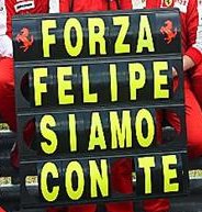 Scuderie Ferrari torcendo para o Massa